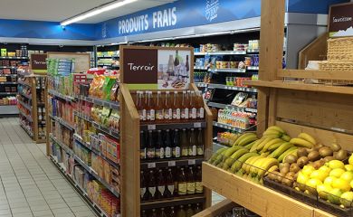 Intérieur supermarché sherpa Deux Alpes (les) rayons