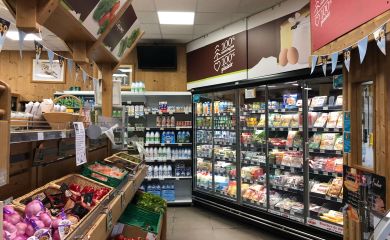 Intérieur supermarché sherpa Tania (la) fruits, légumes et produits frais