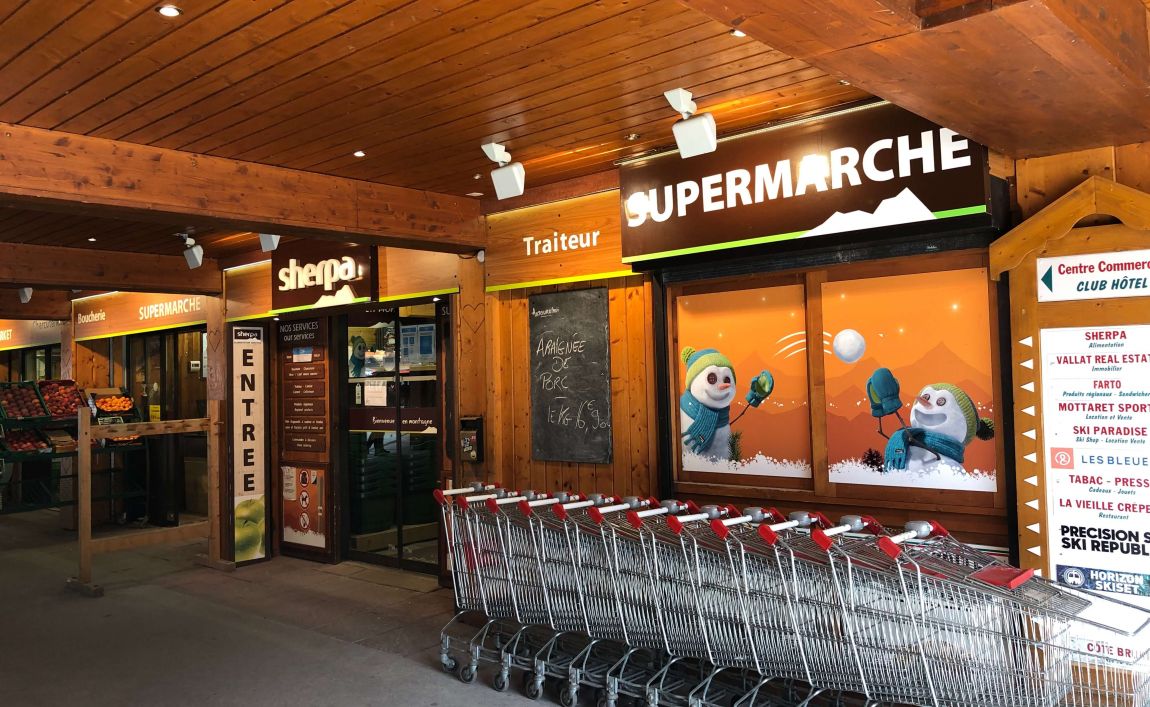 Sherpa supermarket Méribel Mottaret entrance