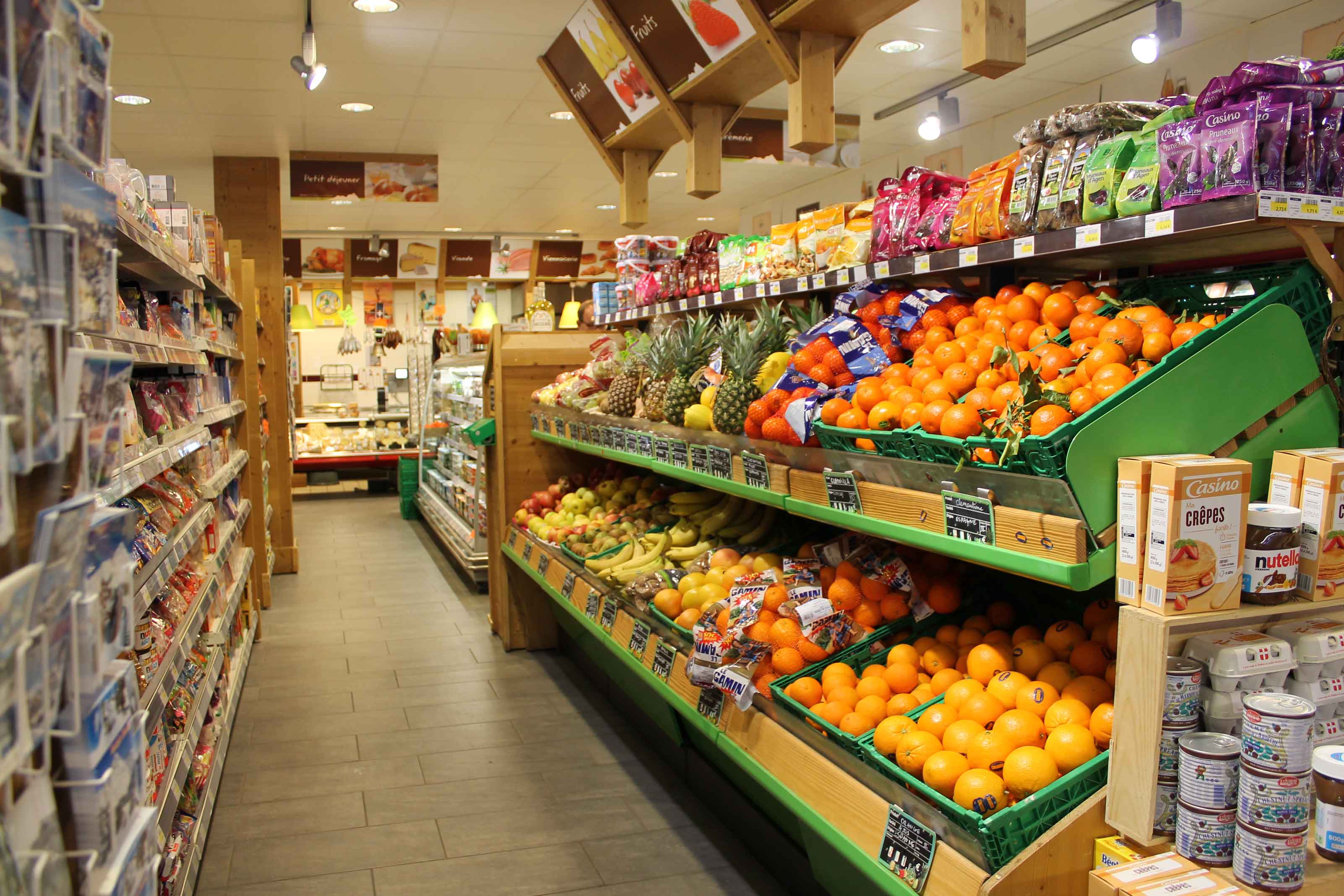 Sherpa supermarket Avoriaz - falaise fruits