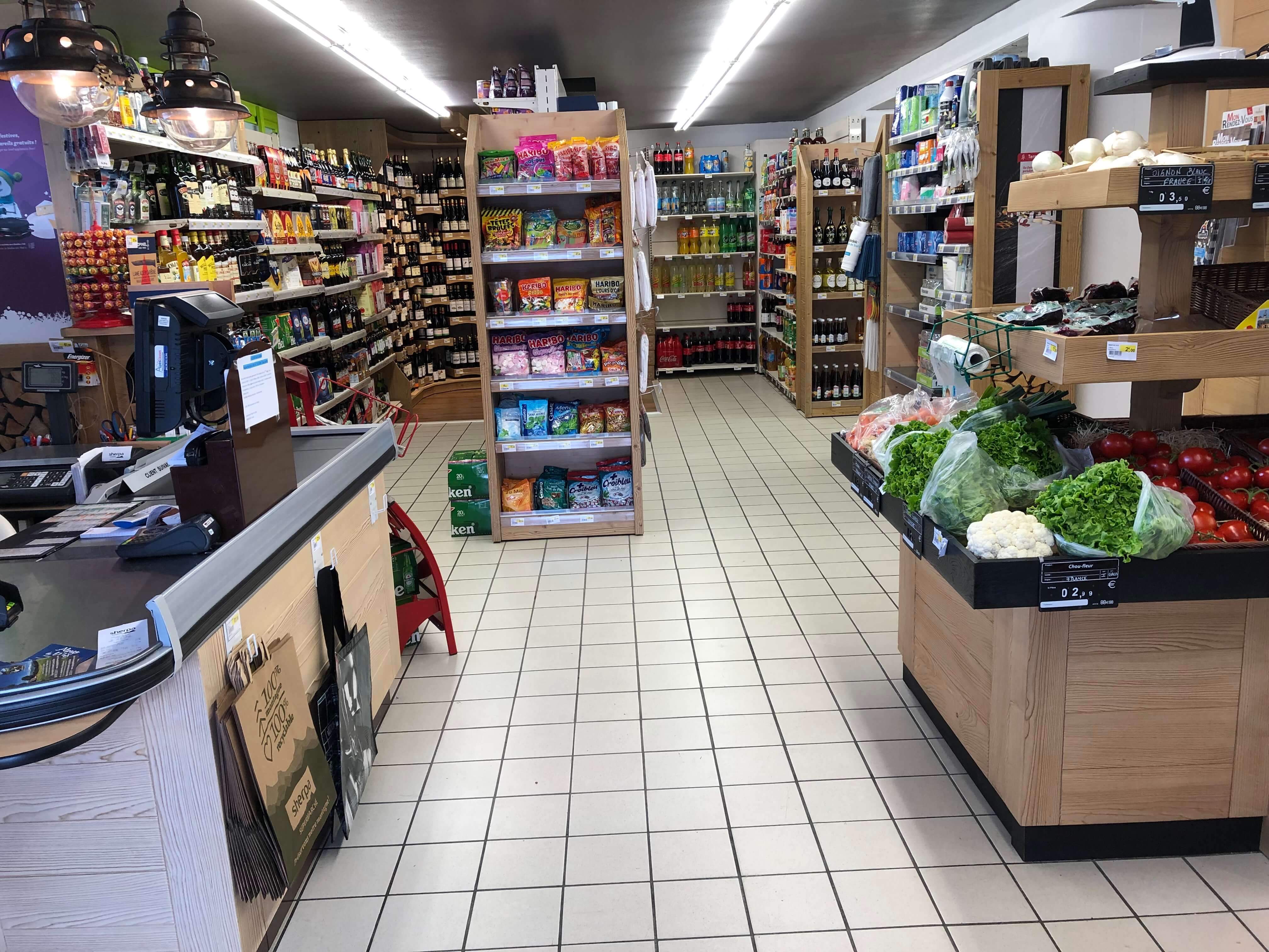 Sherpa supermarket Cordon interior