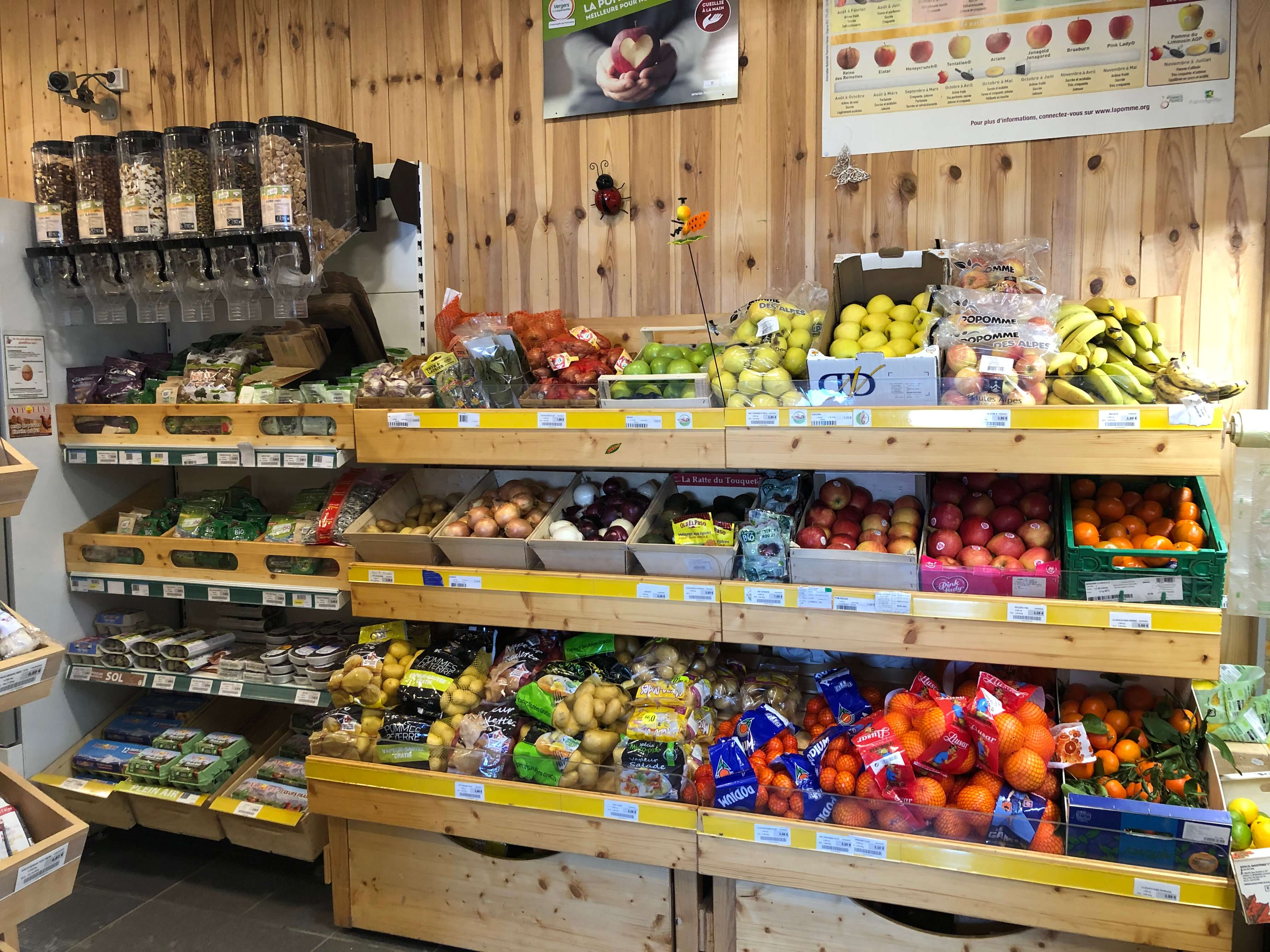 Sherpa supermarket Orres (les) fruits and vegetables