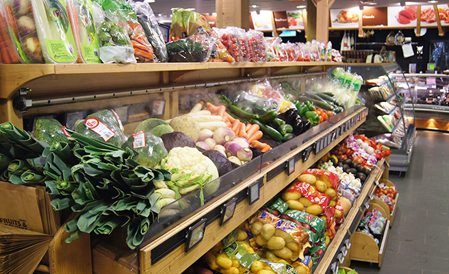 Sherpa supermarket Val Thorens - péclet fruits and vegetables