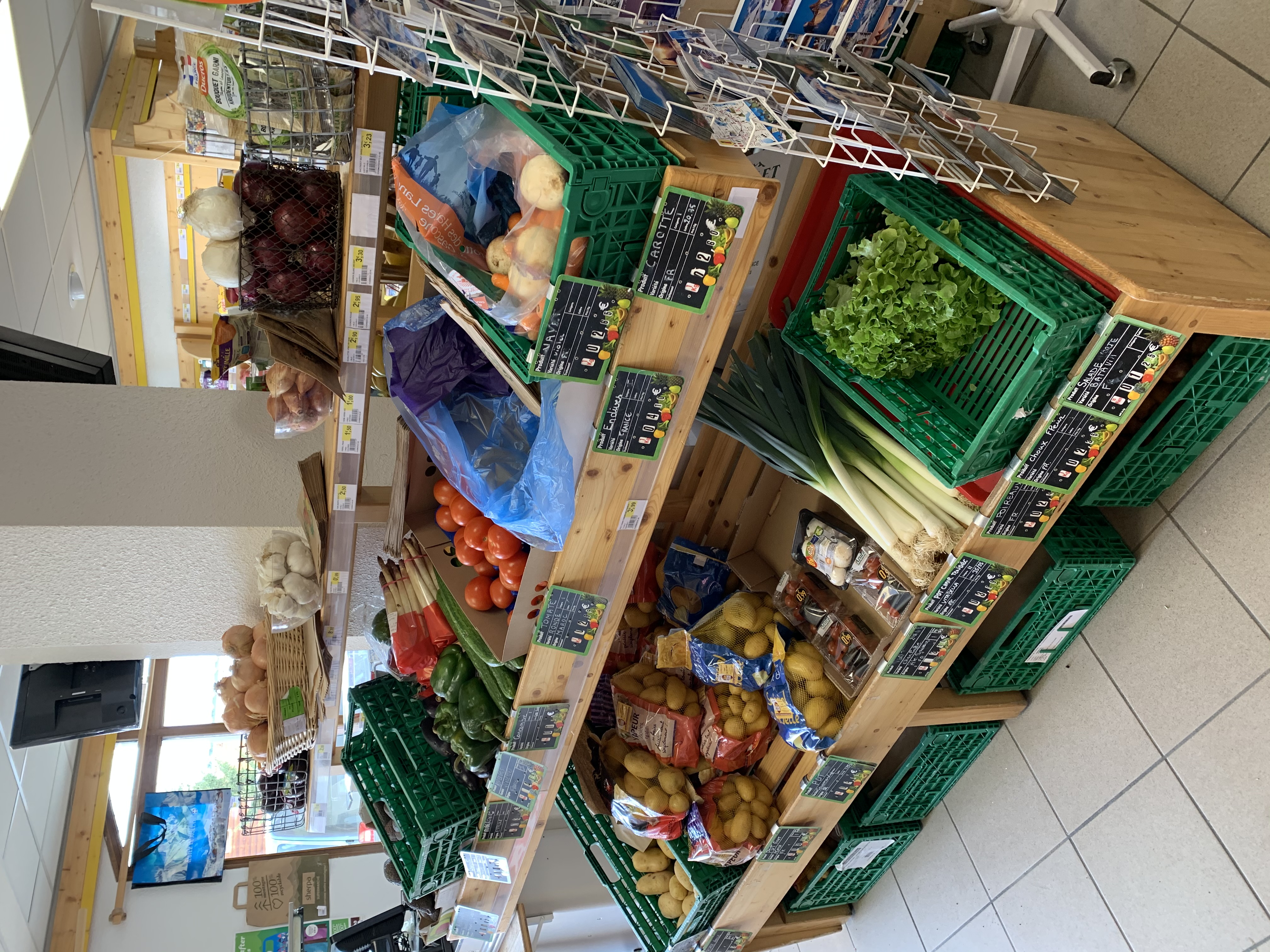 Supermarché sherpa Albiez - Rayon fruits et légumes