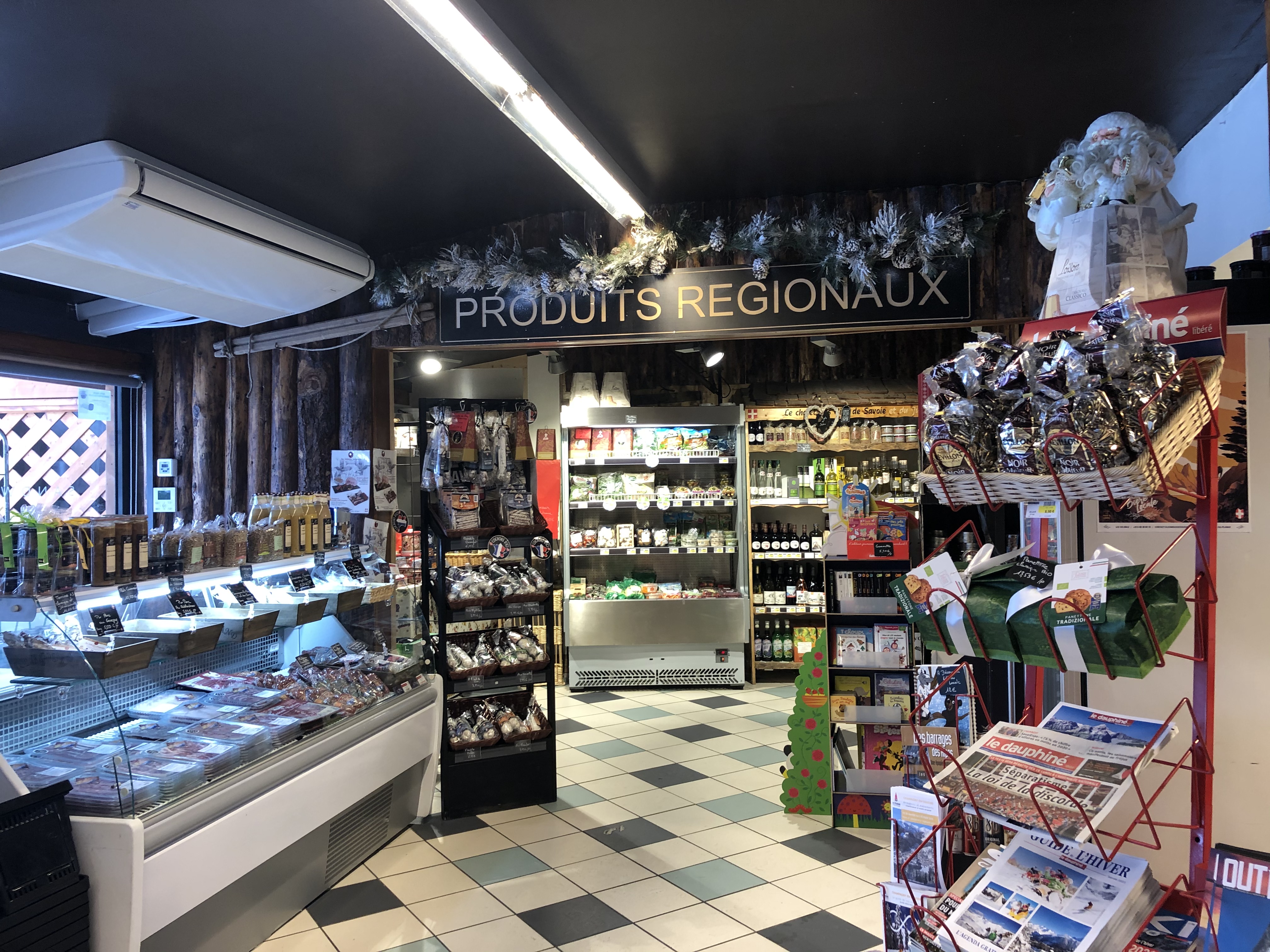 Supermarché Sherpa Champagny en Vanoise - Traverse - Produits régionaux