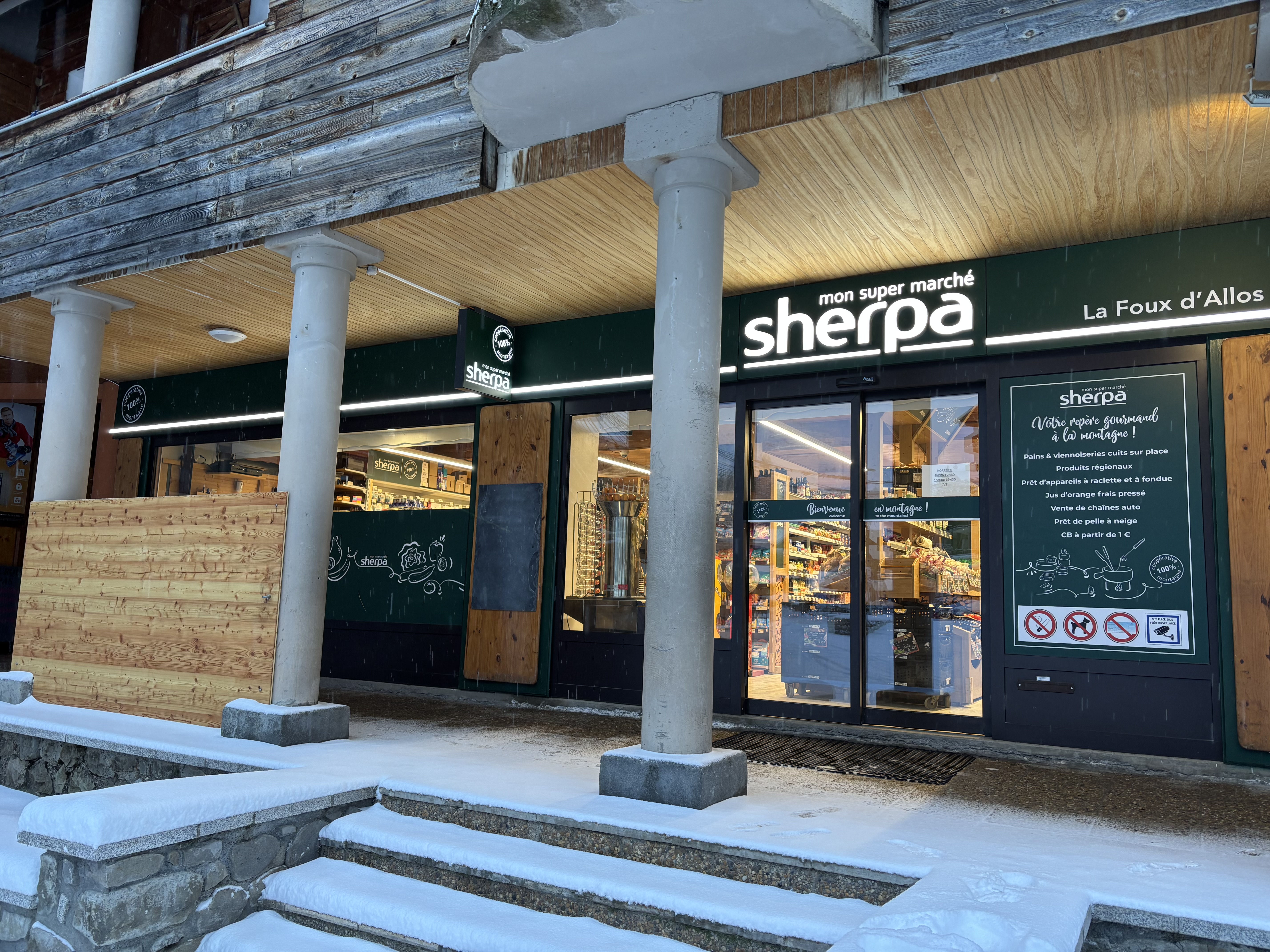 Foux d'Allos supermarket