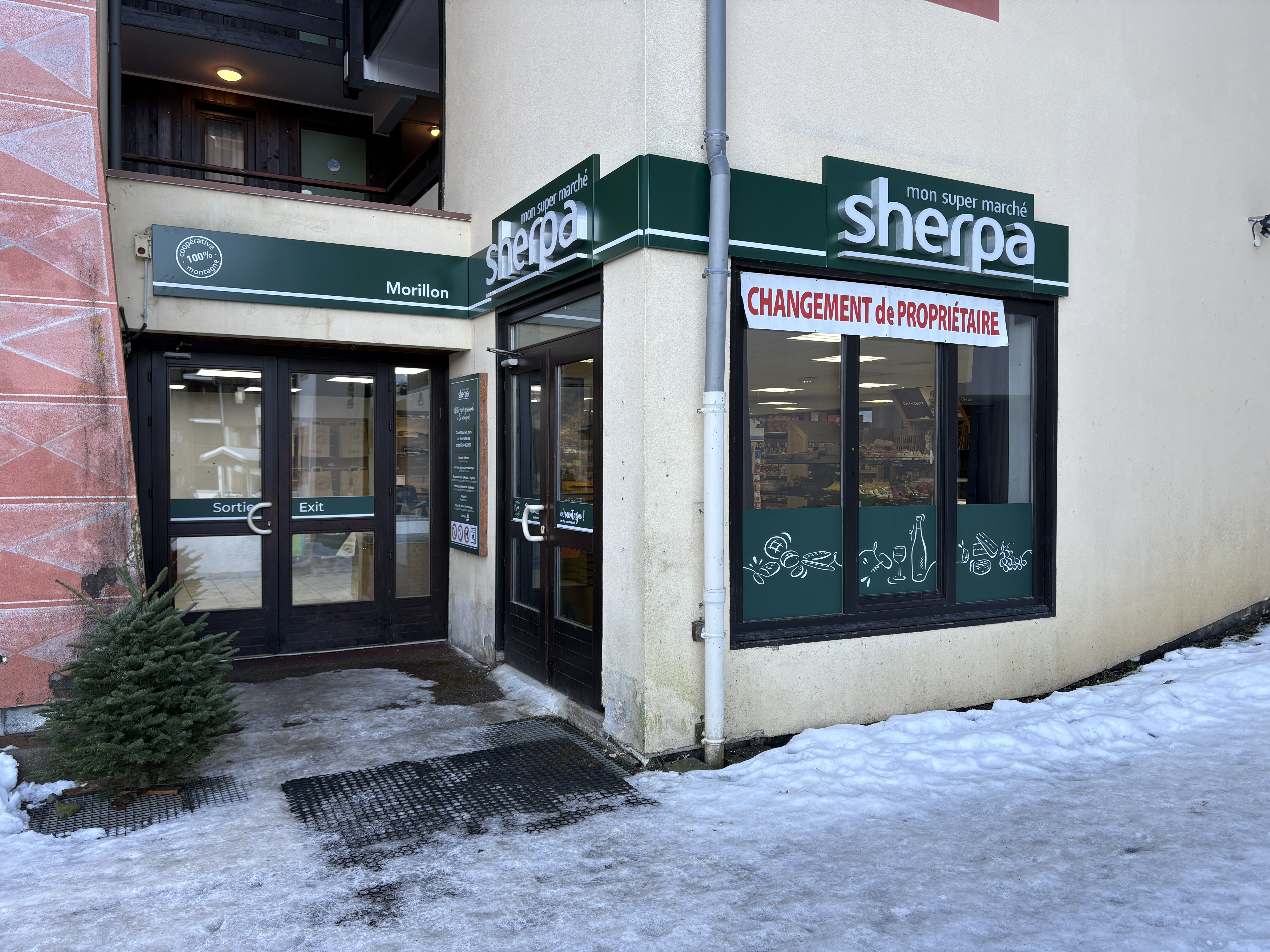 Supermarché de Morillon