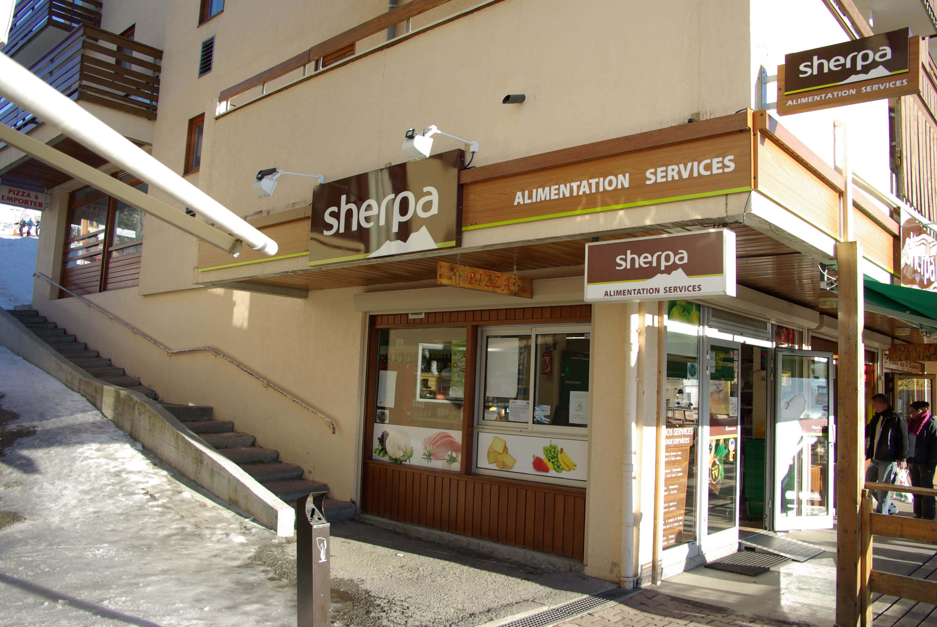 Supermarché de Saint Francois Longchamp