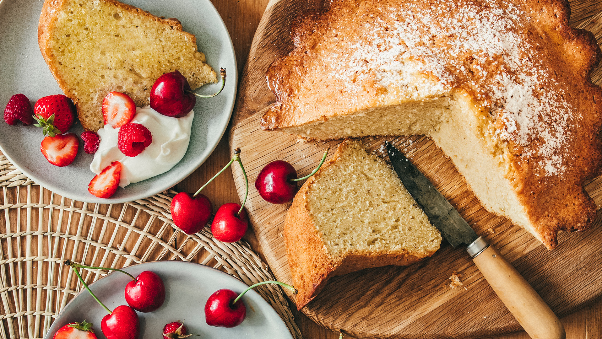 Tourte des Pyrénées et ses fruits rouges