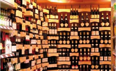 Sherpa supermarket Tignes - Grande Motte wine cellar