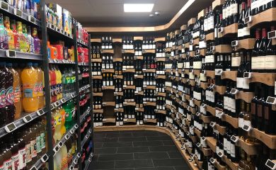 Sherpa supermarket Tignes - lavachet wine cellar