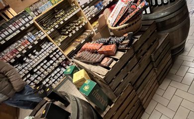 Intérieur supermaché sherpa Mijoux rayon 