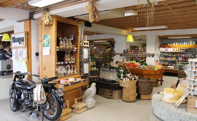 Intérieur supermaché sherpa Mijoux rayon 