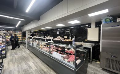 Super marché Sherpa Arc 1800 rayon coupe