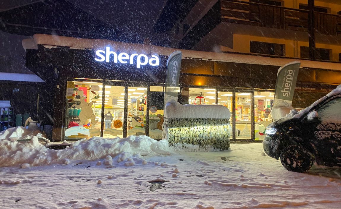 Super marché Sherpa Châtel hiver 2025